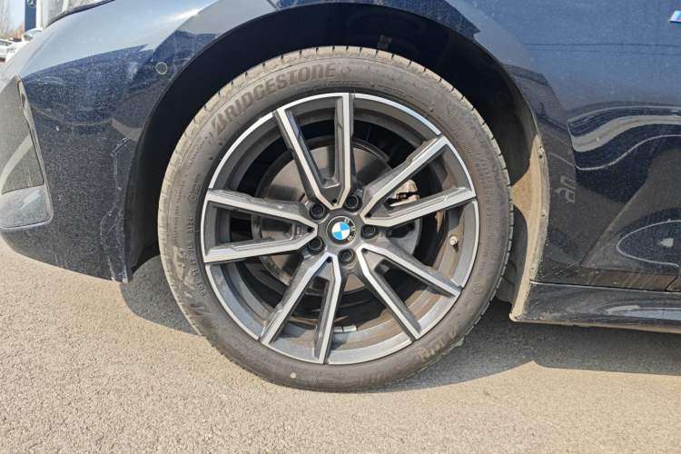Used BMW 3 Series 2024 325Li M Sport Package Exterior 7