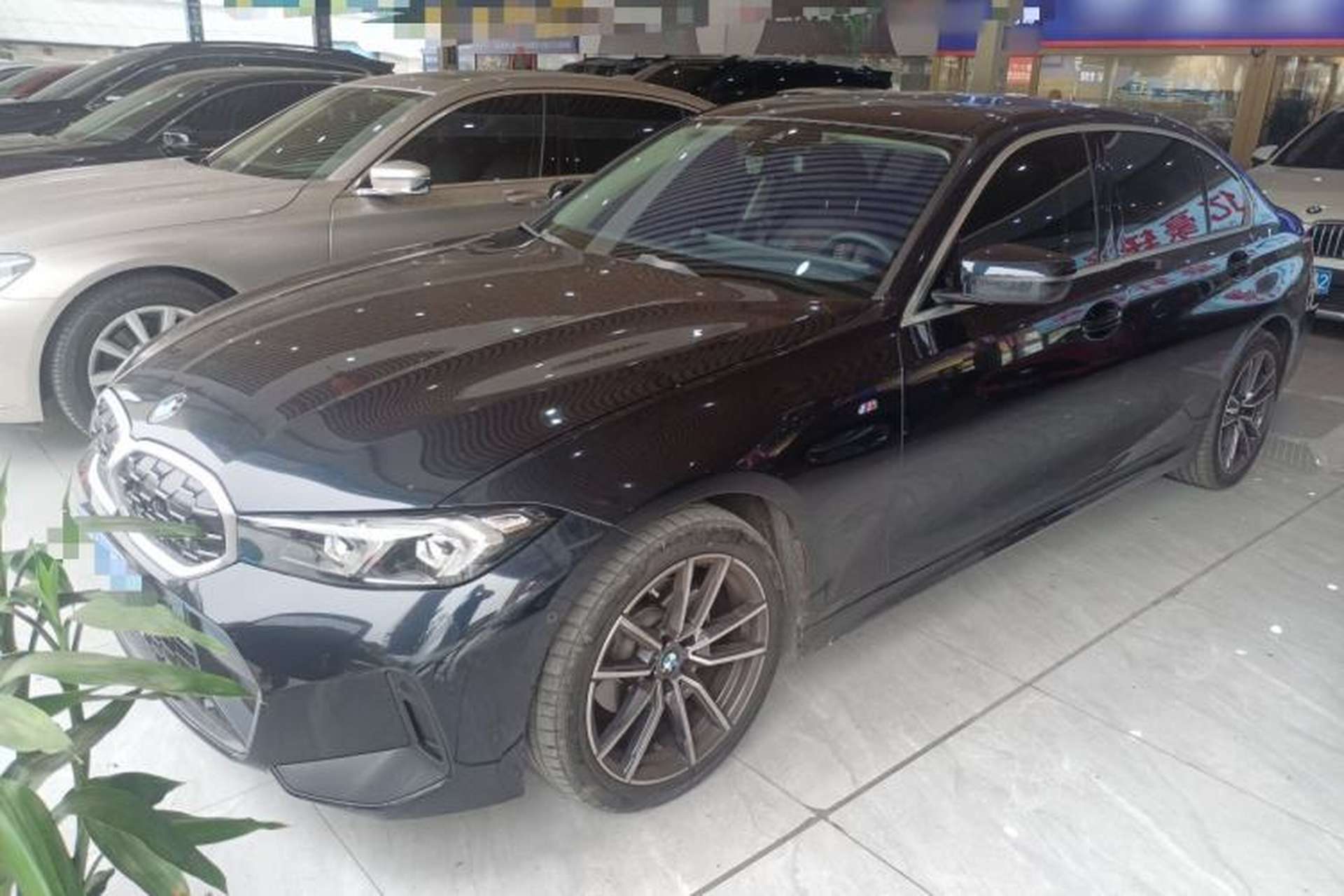 Used BMW 3 Series 2024 325Li M Sport Package Front Left 45 Deg