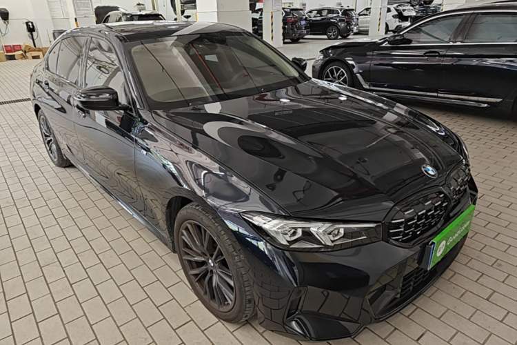 Used BMW 3 Series 2024 325Li M Sport Night Edition Package Front Right 45 Deg
