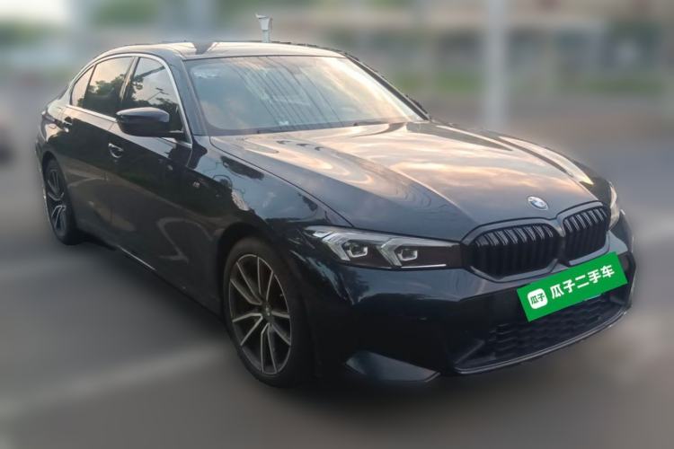 Used BMW 3 Series 2024 320Li M Sport Package Front Right 45 Deg