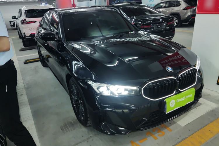 Used BMW 3 Series 2024 325i M Sport Night Edition Package Front Right 45 Deg