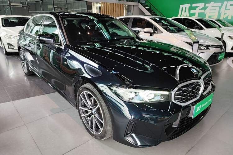 Used BMW 3 Series 2024 325Li M Sport Package Front Right 45 Deg