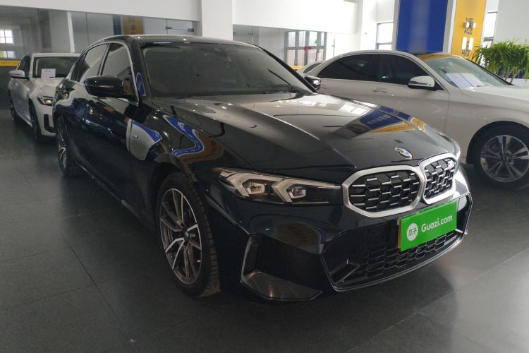 Used BMW 3 Series 2024 325Li M Sport Package Front Right 45 Deg