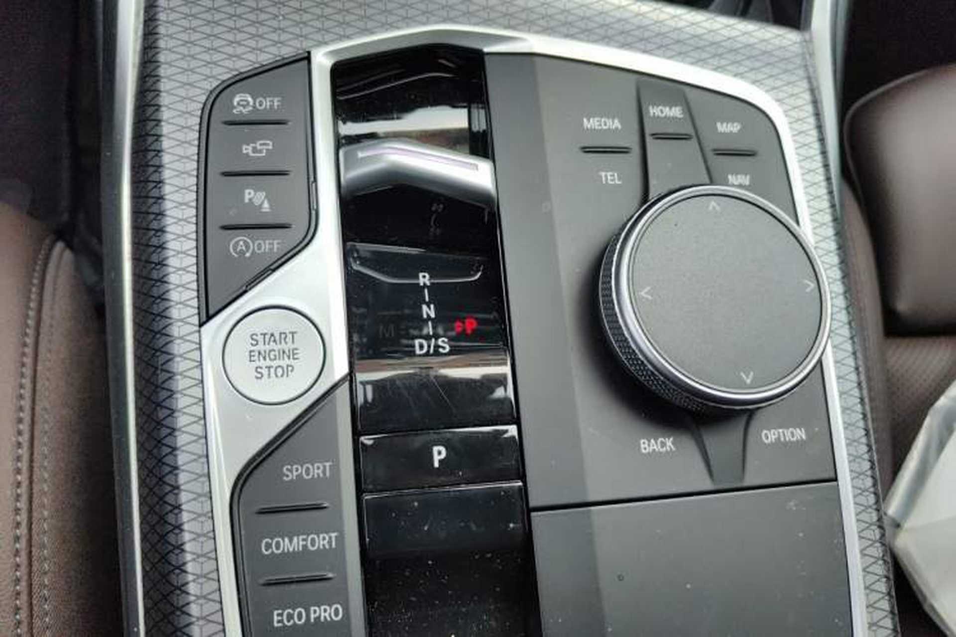 Used BMW 3 Series 2024 325Li M Sport Night Edition Package Gear Lever