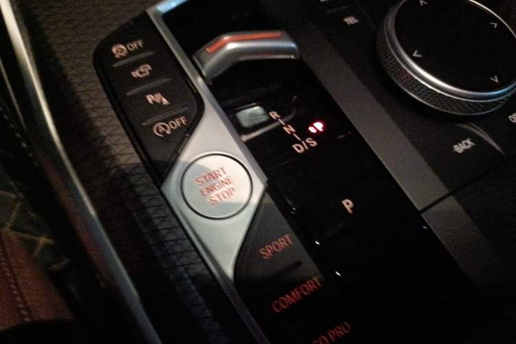 Used BMW 3 Series 2024 325Li M Sport Night Edition Package Gear Lever