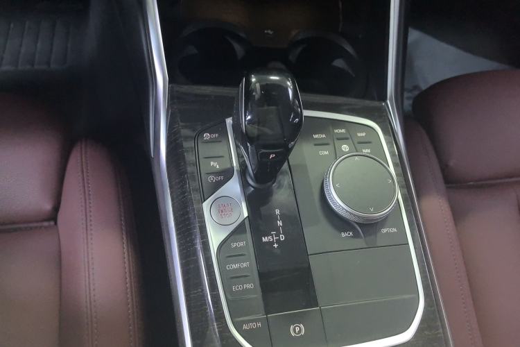 Used BMW 3 Series 2024 325Li M Sport Package Gear Lever
