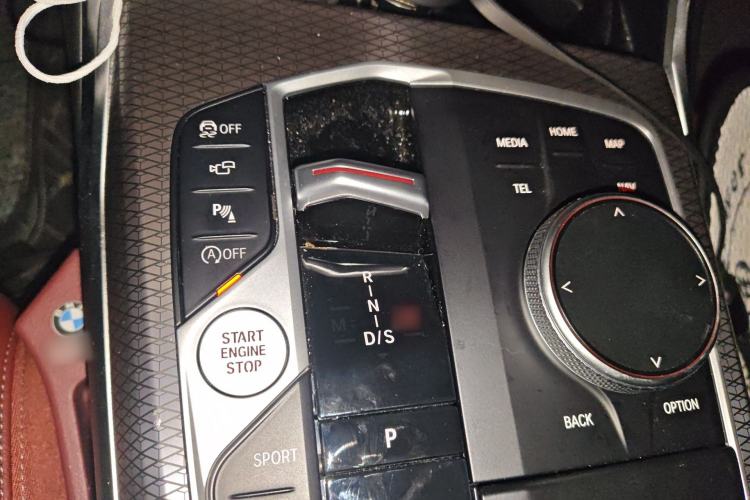 Used BMW 3 Series 2024 325i M Sport Night Edition Package Gear Lever