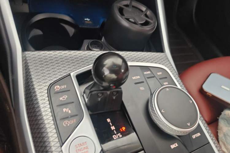 Used BMW 3 Series 2024 325Li M Sport Night Edition Package Gear Lever