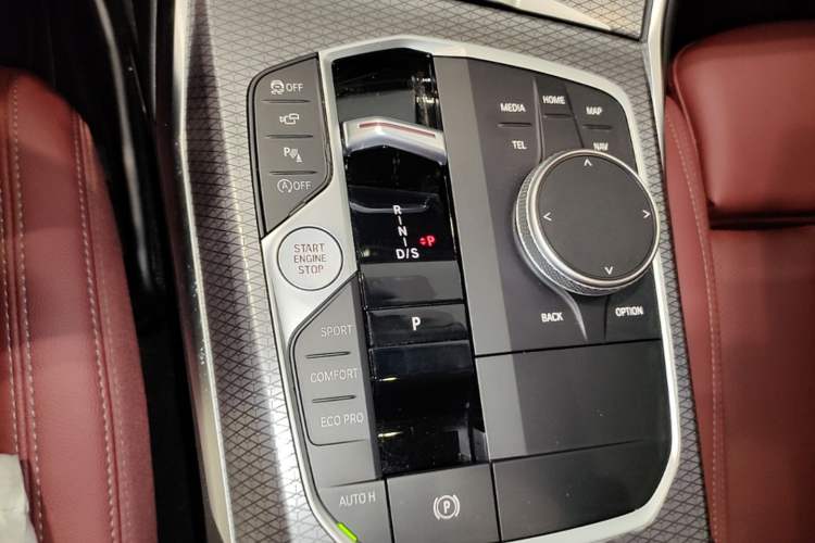 Used BMW 3 Series 2024 325Li M Sport Night Edition Package Gear Lever