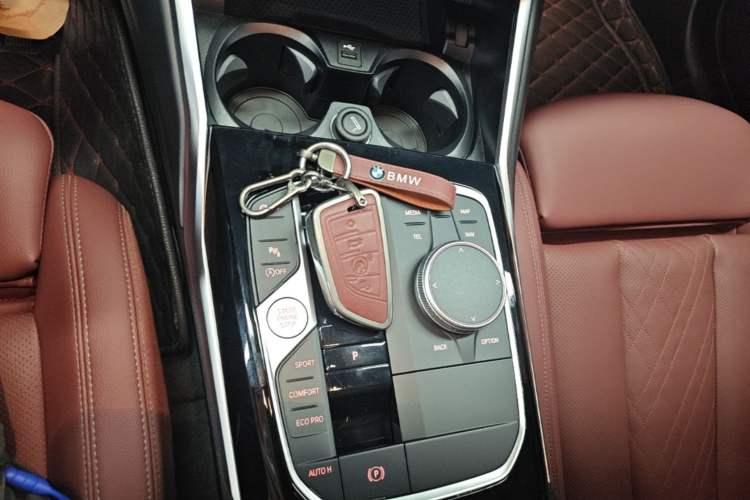 Used BMW 3 Series 2024 320Li M Sport Package Gear Lever