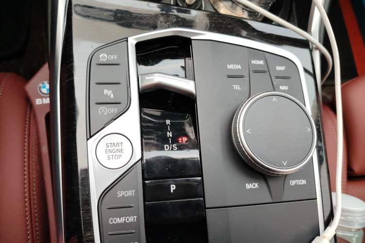 Used BMW 3 Series 2024 325Li M Sport Package Gear Lever