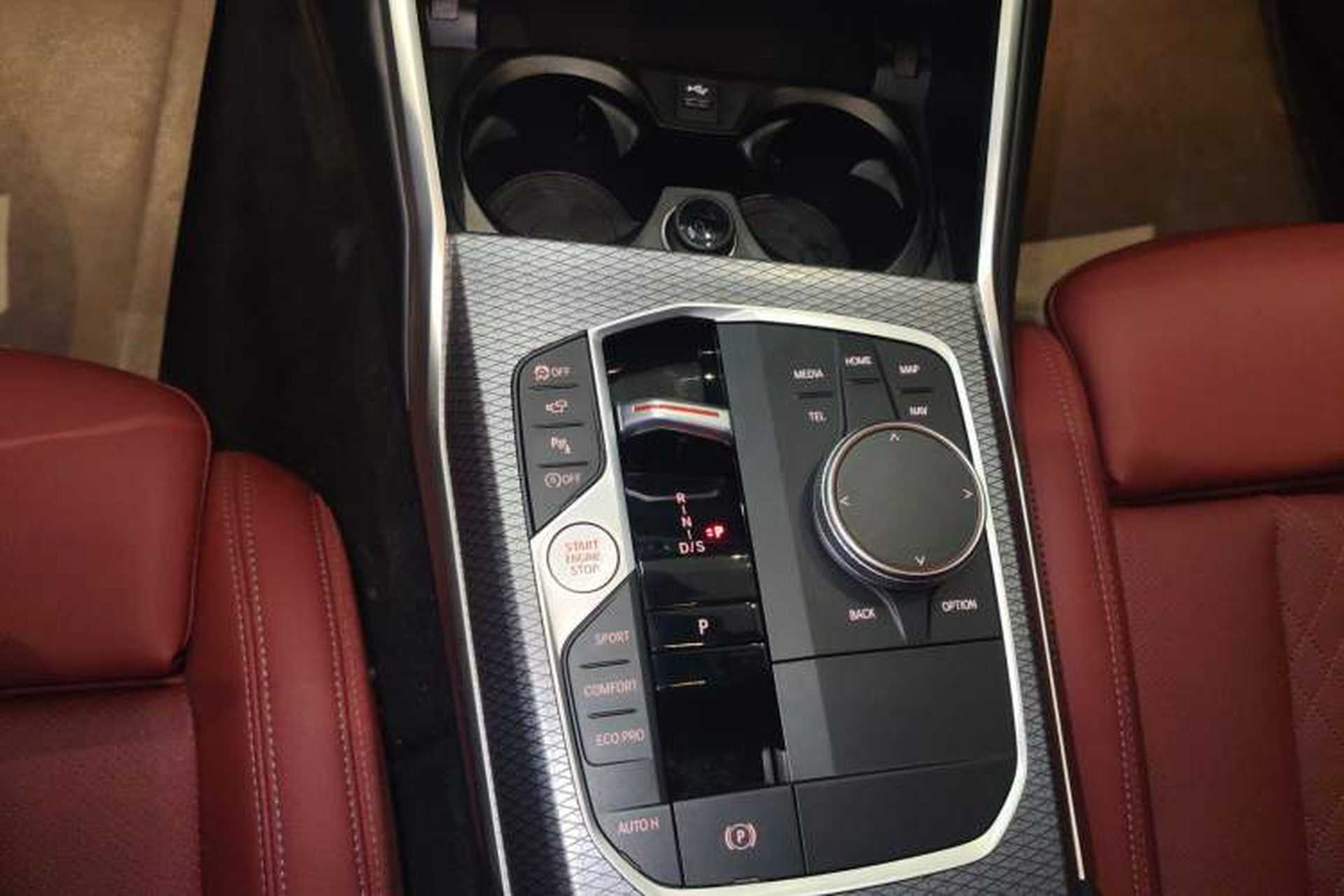 Used BMW 3 Series 2024 325i M Sport Night Edition Package Gear Lever