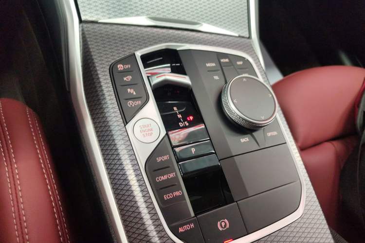 Used BMW 3 Series 2024 325Li M Sport Night Edition Package Gear Lever