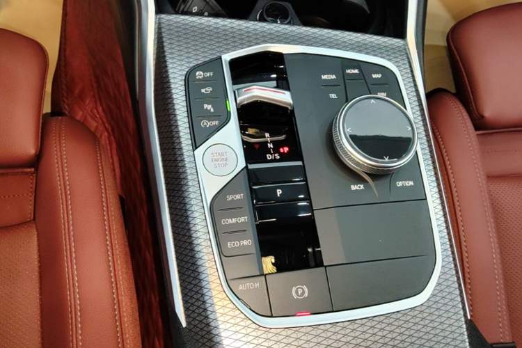 Used BMW 3 Series 2024 325Li M Sport Night Edition Package Gear Lever