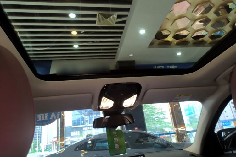 Used BMW 3 Series 2024 325i M Sport Package Headliner