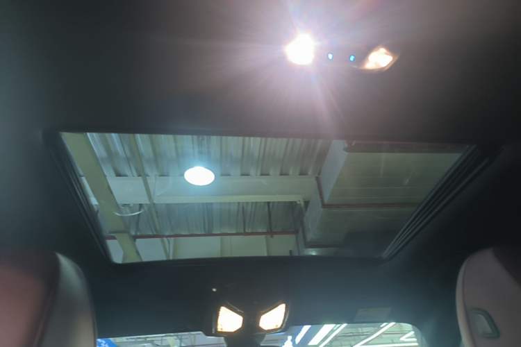 Used BMW 3 Series 2024 325i M Sport Night Edition Package Headliner