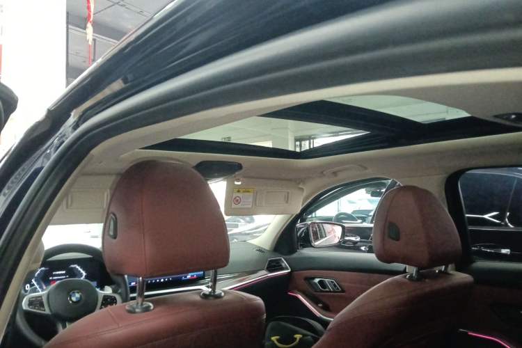 Used BMW 3 Series 2024 325Li M Sport Package Headliner