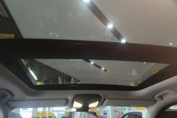 Used BMW 3 Series 2024 325Li M Sport Package Headliner