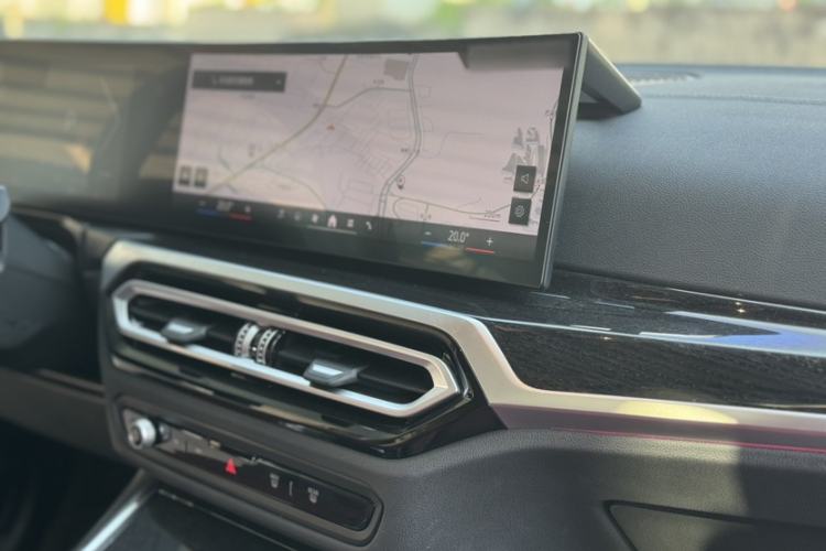 Used BMW 3 Series 2024 325Li M Sport Package Interior 1