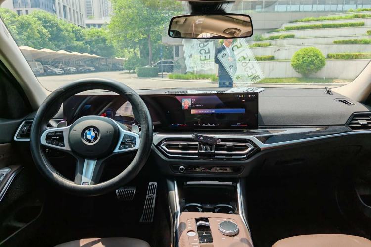 Used BMW 3 Series 2024 325Li M Sport Package Interior 1