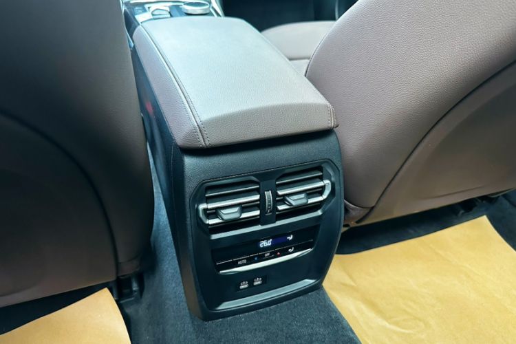 Used BMW 3 Series 2024 325Li M Sport Package Interior 1