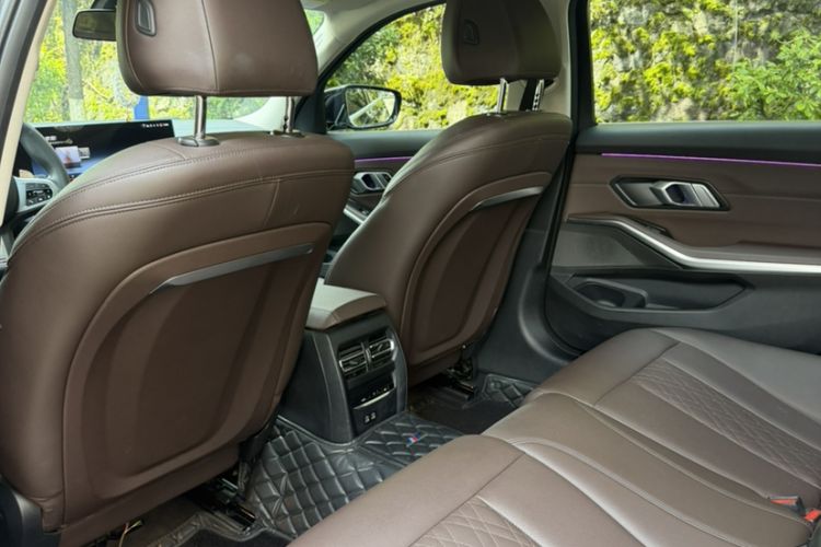 Used BMW 3 Series 2024 320Li M Sport Package Interior 1