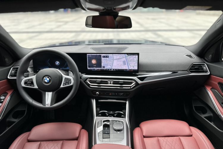 Used BMW 3 Series 2024 325i M Sport Night Edition Package Interior 10