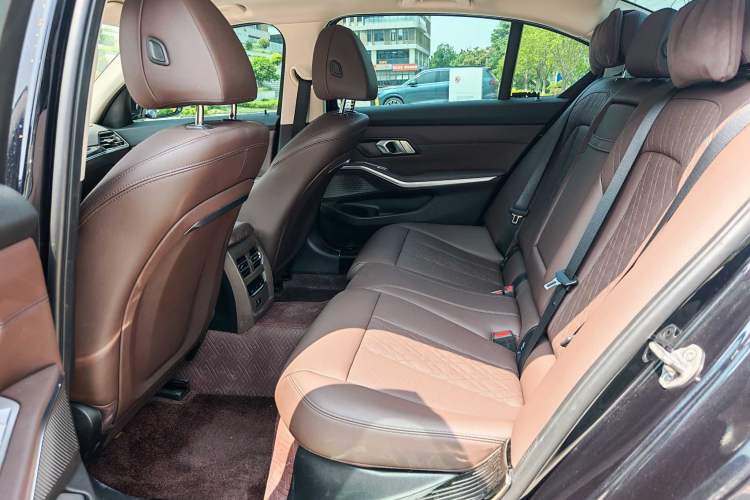 Used BMW 3 Series 2024 325Li M Sport Package Interior 2