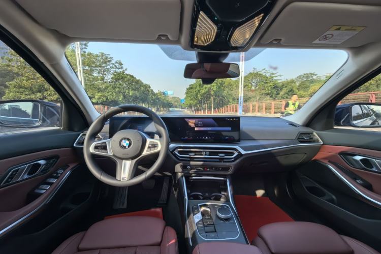 Used BMW 3 Series 2024 325i M Sport Package Interior 2