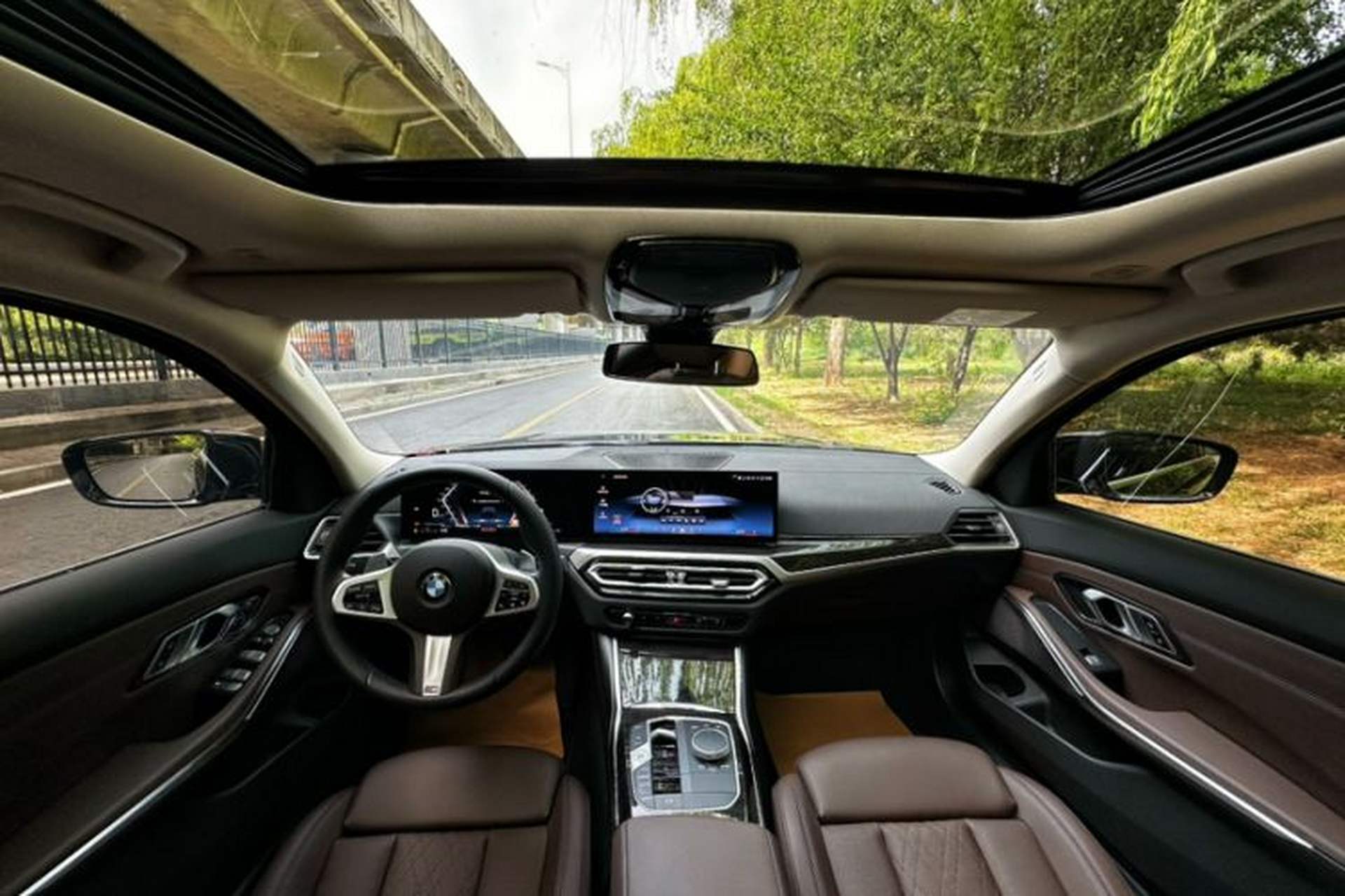 Used BMW 3 Series 2024 325Li M Sport Package Interior 2