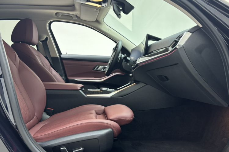 Used BMW 3 Series 2024 325Li M Sport Package Interior 2