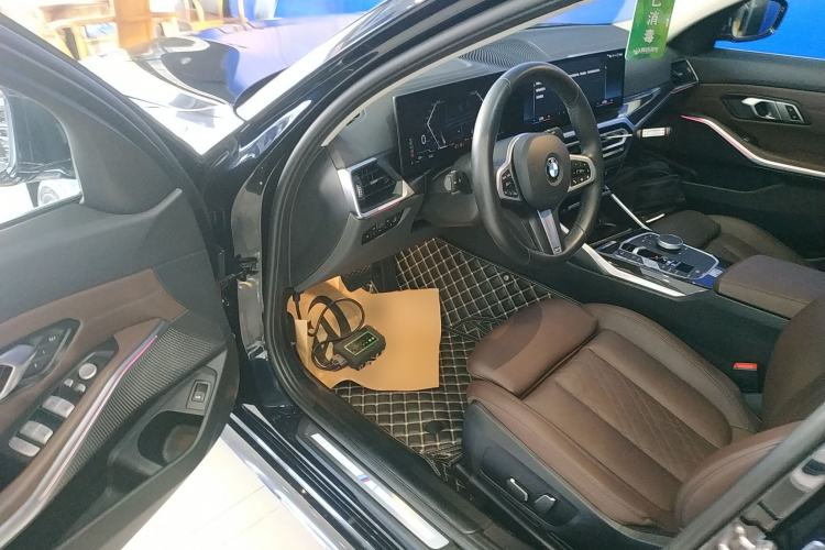 Used BMW 3 Series 2024 325Li M Sport Package Interior 3