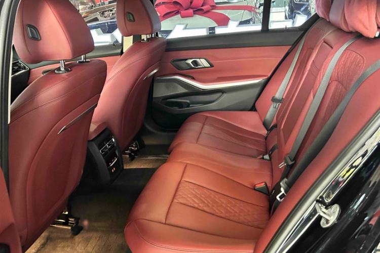 Used BMW 3 Series 2024 325Li M Sport Package Interior 3