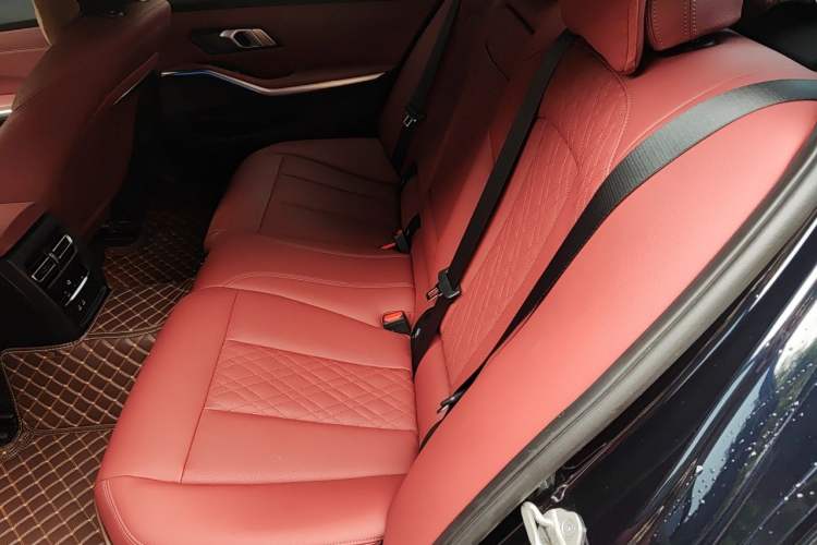Used BMW 3 Series 2024 325Li M Sport Package Interior 4