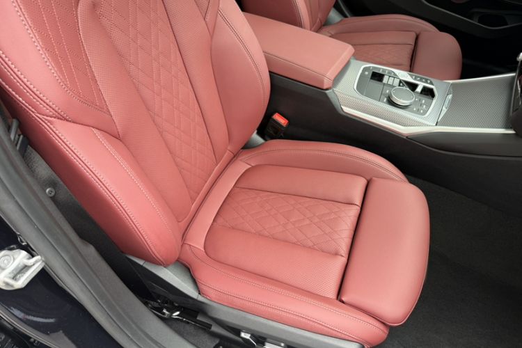 Used BMW 3 Series 2024 325i M Sport Night Edition Package Interior 8