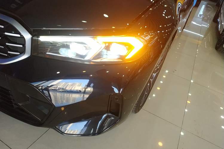 Used BMW 3 Series 2024 325Li M Sport Package Left Front Headlight