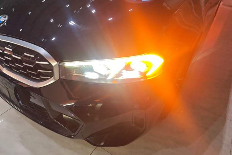 Used BMW 3 Series 2024 325Li M Sport Package Left Front Headlight