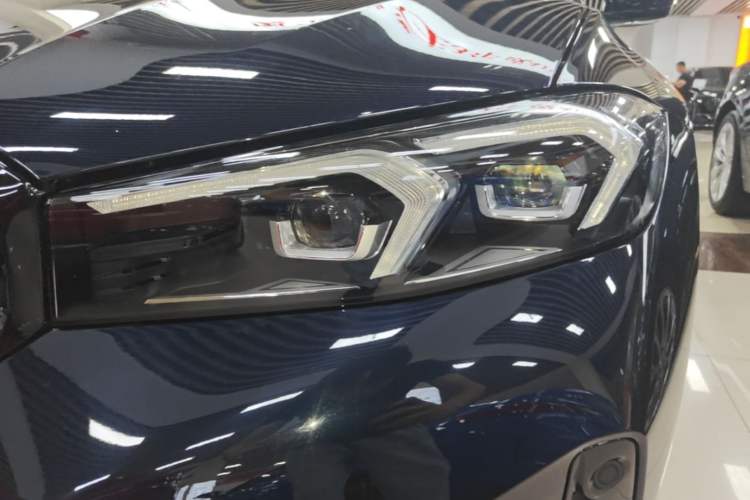 Used BMW 3 Series 2024 325i M Sport Night Edition Package Left Front Headlight