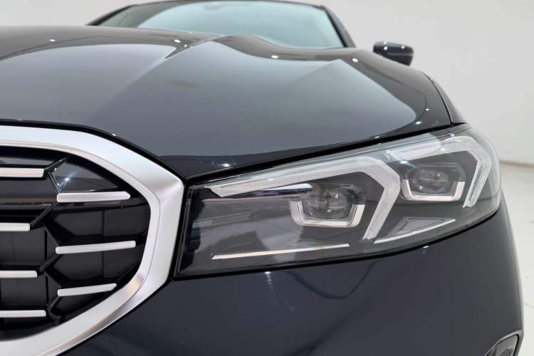 Used BMW 3 Series 2024 325Li M Sport Package Left Front Headlight