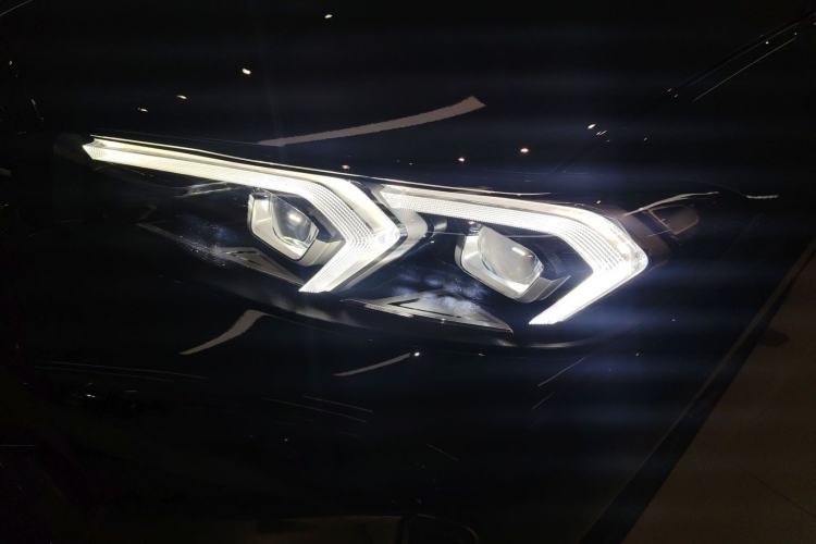Used BMW 3 Series 2024 325i M Sport Night Edition Package Left Front Headlight