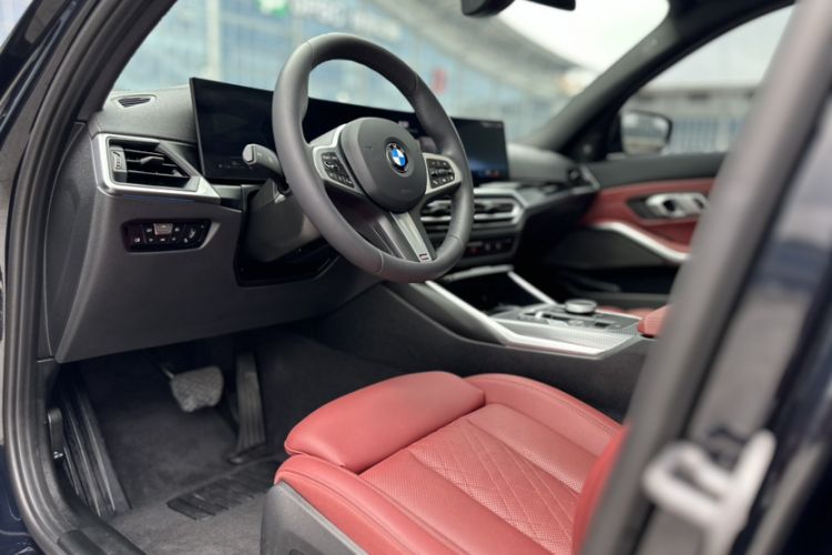 Used BMW 3 Series 2024 325i M Sport Night Edition Package Left Front Seat