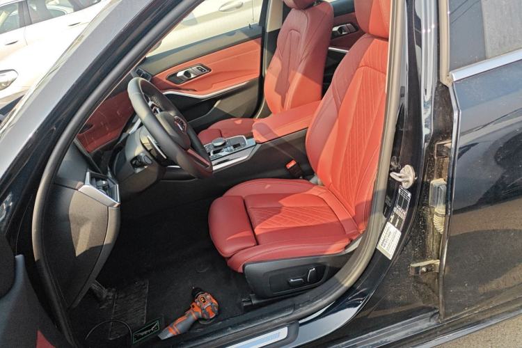 Used BMW 3 Series 2024 325Li M Sport Package Left Front Seat