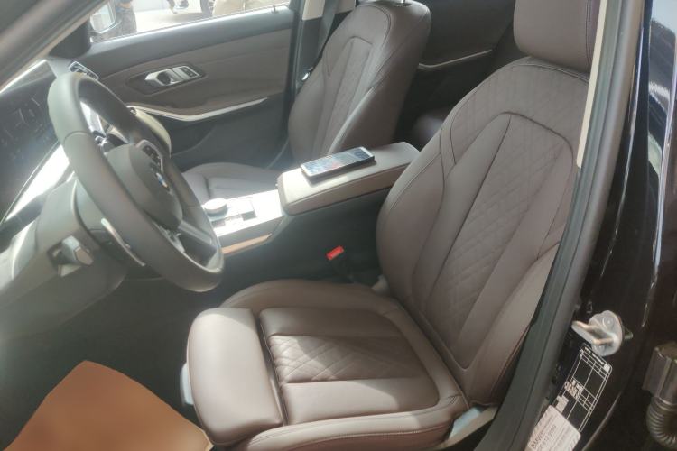 Used BMW 3 Series 2024 325i M Sport Package Left Front Seat