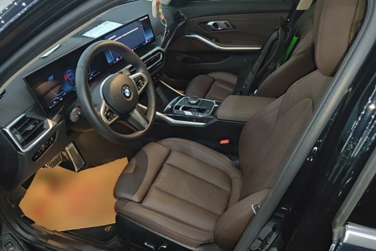 Used BMW 3 Series 2024 325Li M Sport Package Left Front Seat