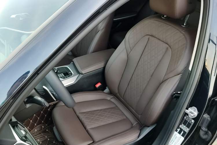 Used BMW 3 Series 2024 325Li M Sport Night Edition Package Left Front Seat