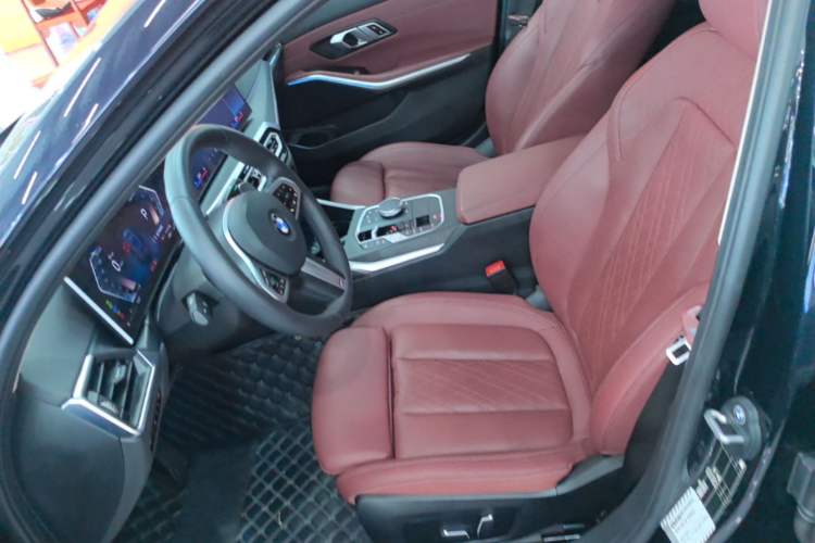 Used BMW 3 Series 2024 325i M Sport Package Left Front Seat