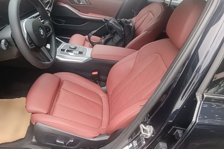 Used BMW 3 Series 2024 325i M Sport Night Edition Package Left Front Seat