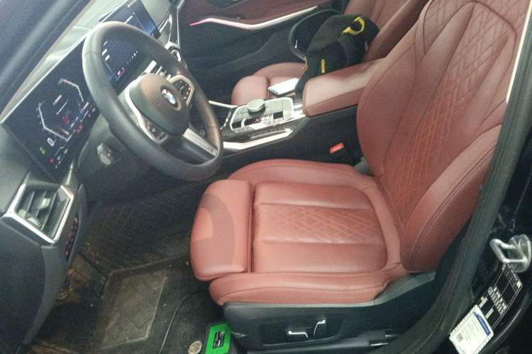 Used BMW 3 Series 2024 325Li M Sport Package Left Front Seat