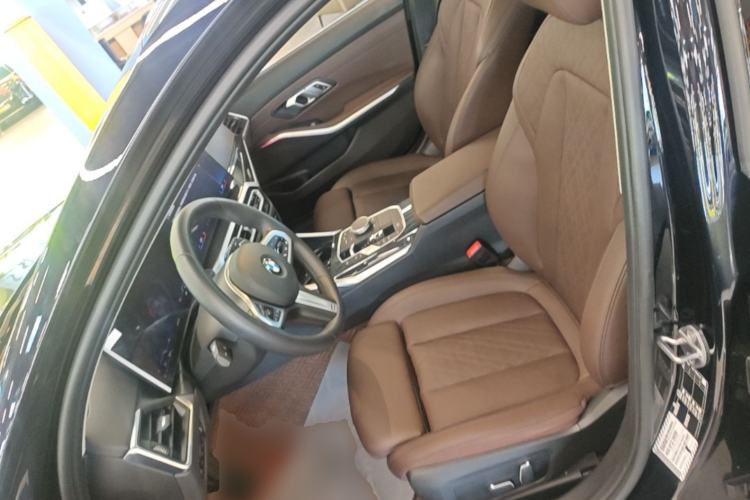Used BMW 3 Series 2024 325Li M Sport Package Left Front Seat