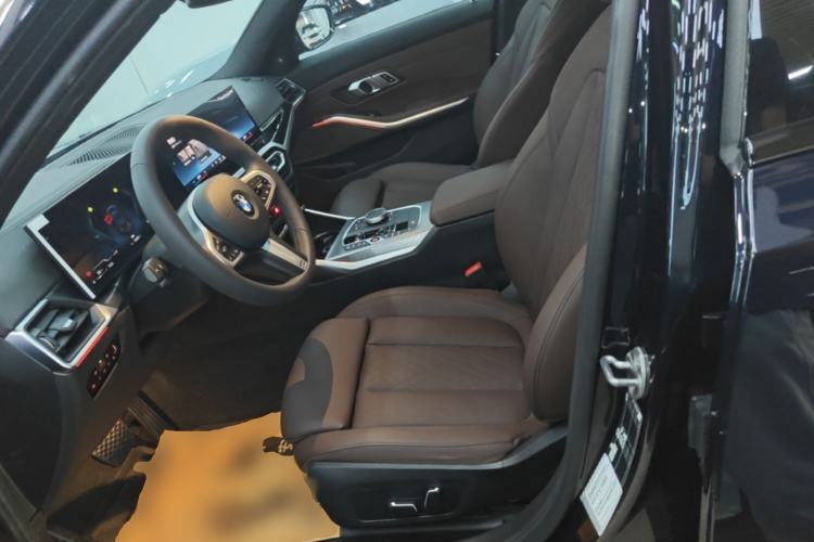 Used BMW 3 Series 2024 325i M Sport Night Edition Package Left Front Seat